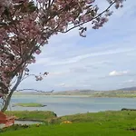 Gweebara Bay Holiday home *